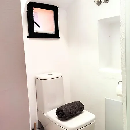Apartment Akis House *